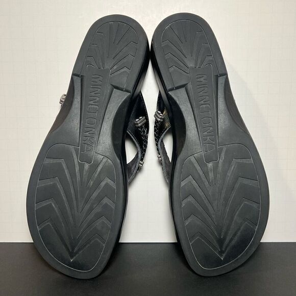 Womens MINNETONKA Silverbay Black Flip Flop Sandals / Size 10 - Picture 7 of 8